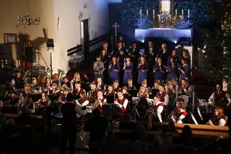 Koncert Świąteczny w Strzebiniu 2018