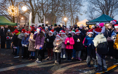 II Koszęciński Jarmark Adwentowy - 29-30.11.2025 76