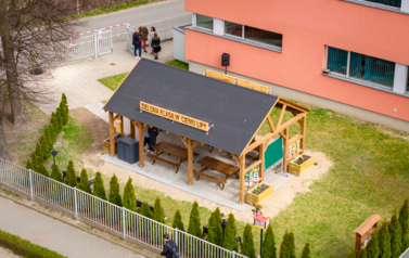 Ekopracownia pod chmurką 2024 - otwarcie plenerowej pracowni ekologicznej &bdquo;Zielona klasa w cieniu lipy&rdquo; 10.04.2025 1