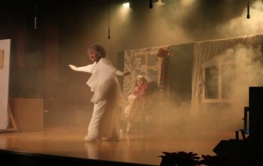 WYJĄTKOWY WIECZ&Oacute;R Z ALeTEATЯEM! &bdquo;Opowieść Wigilijna&rdquo; 9