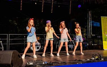 #18_Easy-Resize.com